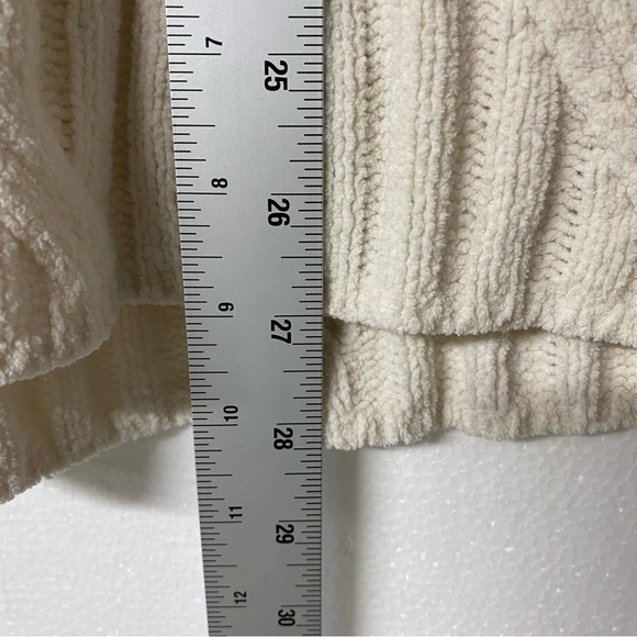 J. Jill Sweater Women M Ivory Cable Knit Crew Neck Chunky Chenille Pullover Soft - Picture 8 of 9